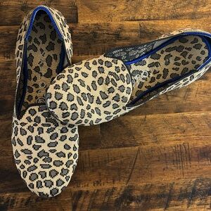 Rothy’s loafers size 8 in leopard print woman’s flat shoes